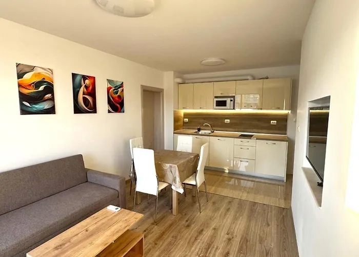 Cabacum Pleasure Beachfront 公寓式酒店 3*