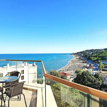 Cabacum Pleasure Beachfront